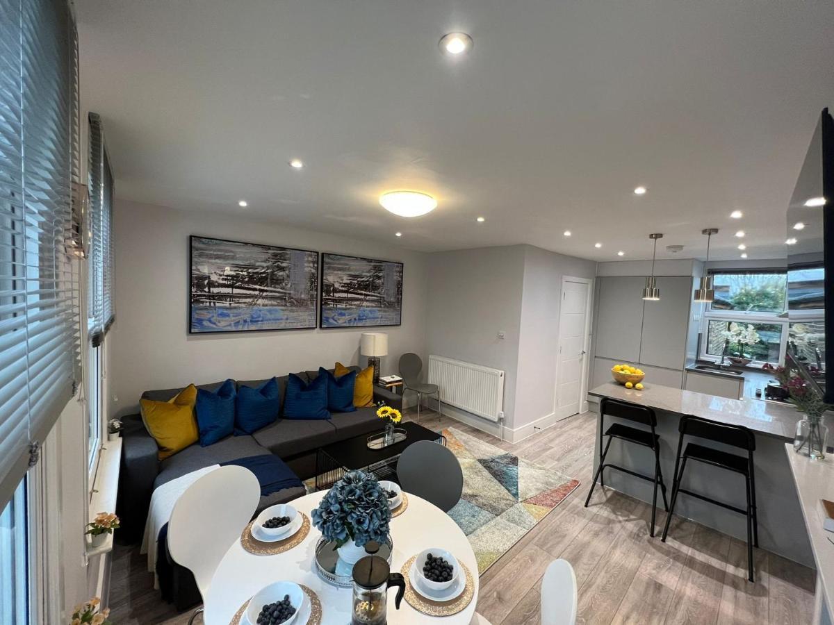 Aisiki Apartments At Stanhope Road, North Finchley, Airconditioned Multiple 2 Or 3-Bedroom, Pet-Friendly Duplex Flats, King Or Twin Beds, Airconditioned & Free Wi-Fi Exteriér fotografie