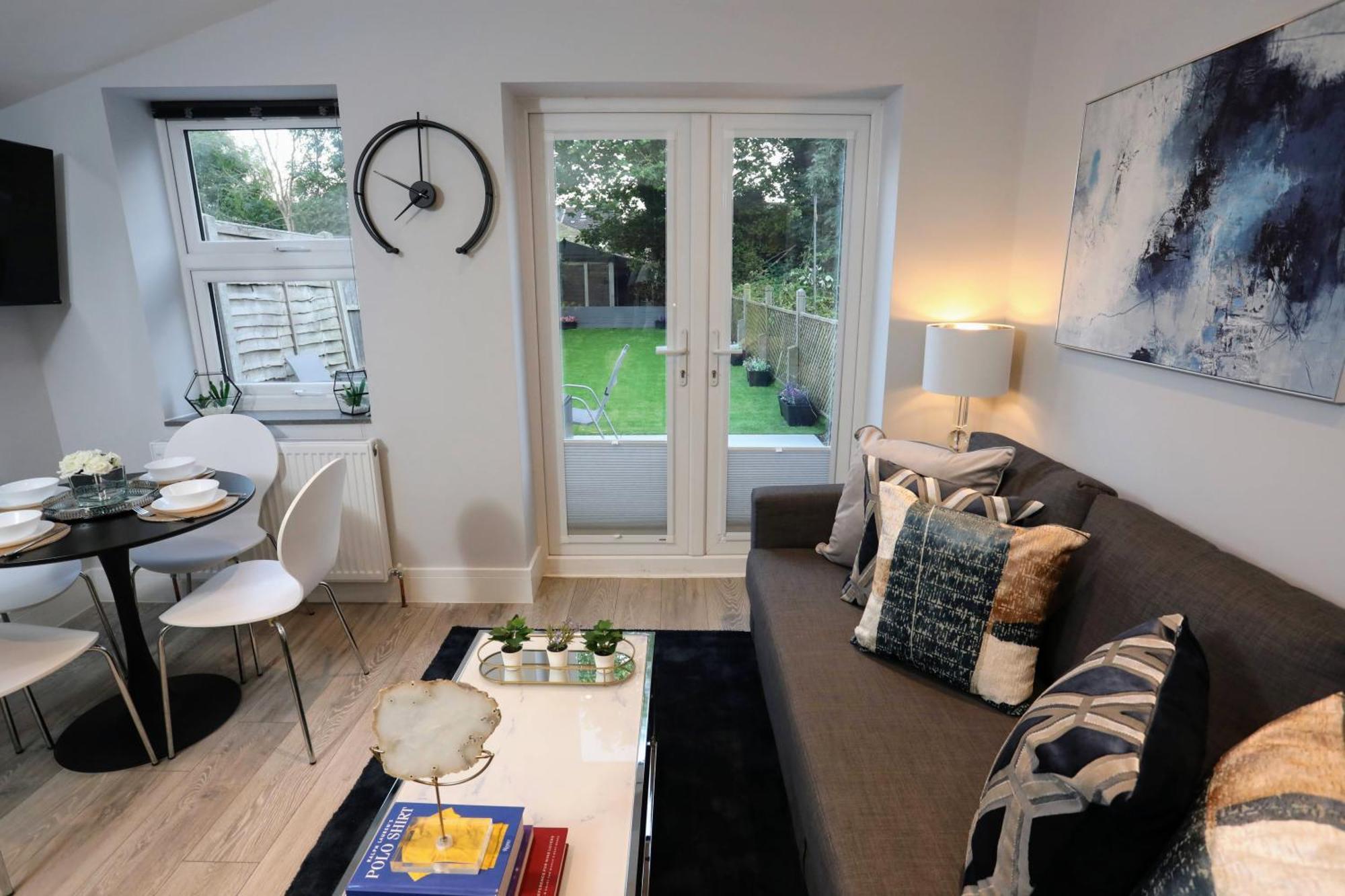 Aisiki Apartments At Stanhope Road, North Finchley, Airconditioned Multiple 2 Or 3-Bedroom, Pet-Friendly Duplex Flats, King Or Twin Beds, Airconditioned & Free Wi-Fi Exteriér fotografie