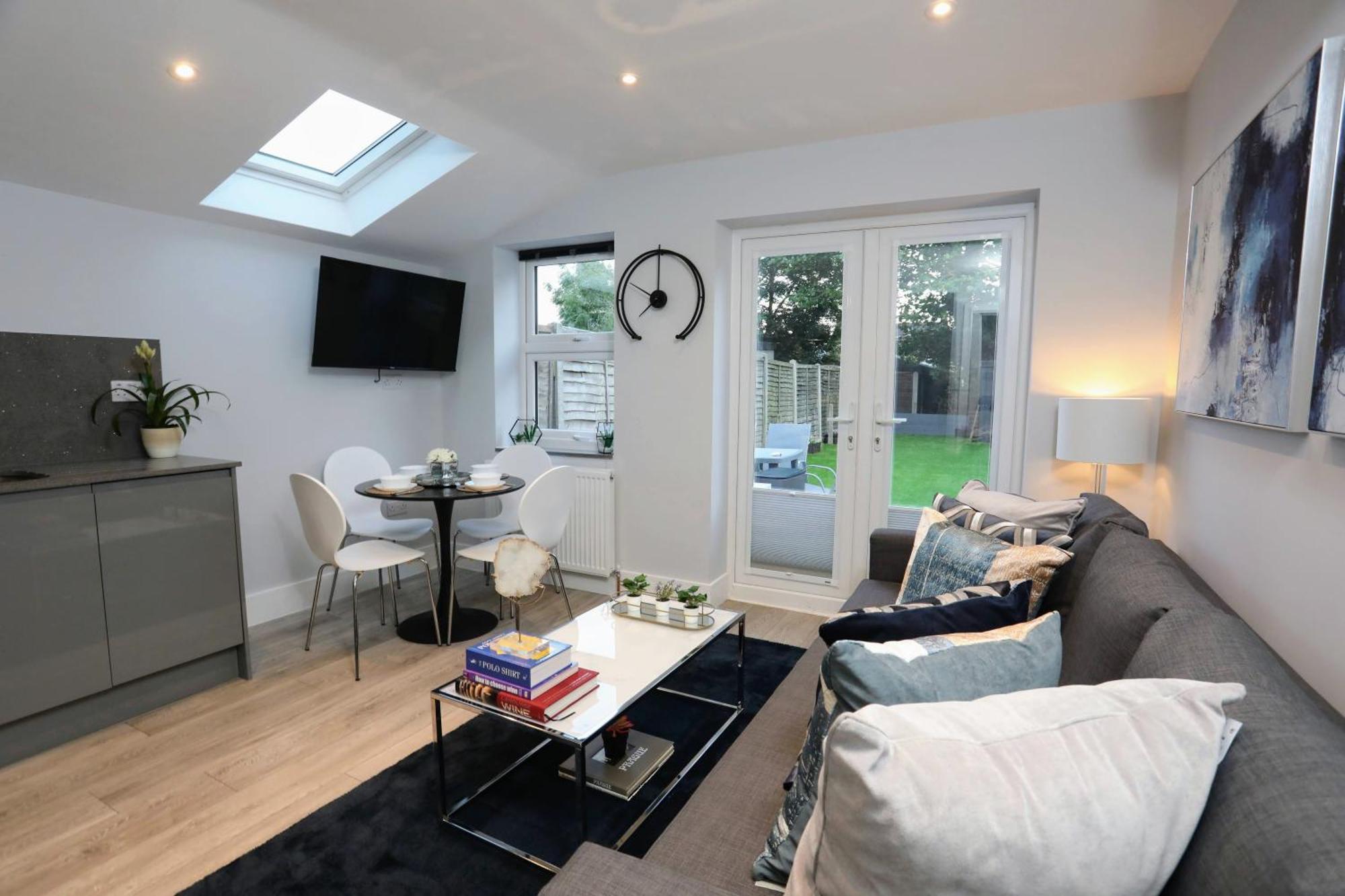 Aisiki Apartments At Stanhope Road, North Finchley, Airconditioned Multiple 2 Or 3-Bedroom, Pet-Friendly Duplex Flats, King Or Twin Beds, Airconditioned & Free Wi-Fi Exteriér fotografie