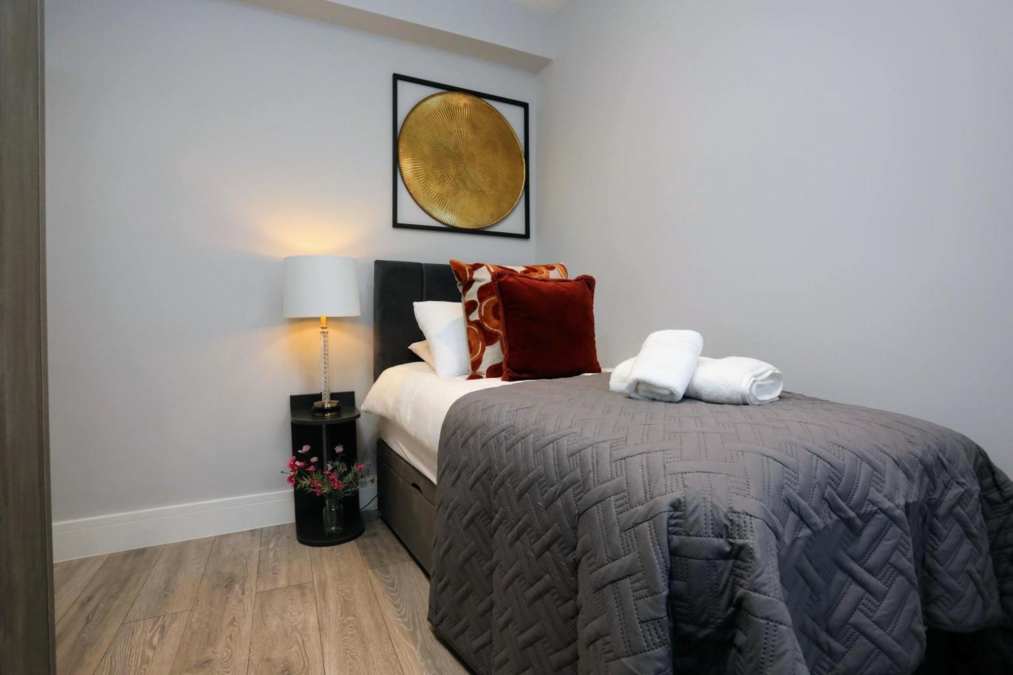 Aisiki Apartments At Stanhope Road, North Finchley, Airconditioned Multiple 2 Or 3-Bedroom, Pet-Friendly Duplex Flats, King Or Twin Beds, Airconditioned & Free Wi-Fi Exteriér fotografie